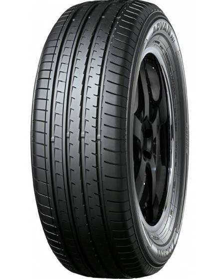 YOKOHAMA ADVAN V61 235/65 R17 104H
